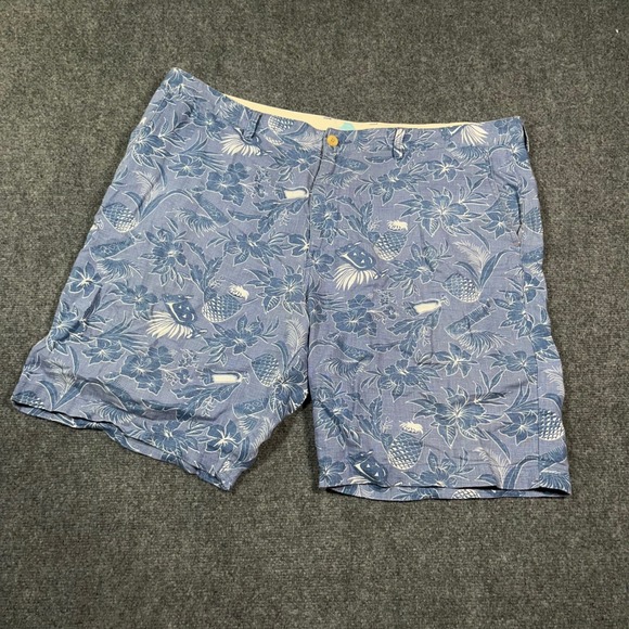 Tommy Bahama Other - Tommy Bahama Linen Tropical Hawaiian Shorts Men 42 Blue Pineapple AOP  Loose‎